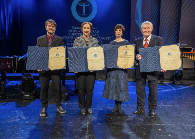 Nada Lavrač received the Zois Award for outstanding scientific achievements